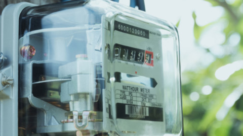 Customer choice on meter installation