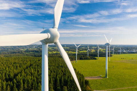 First wind turbines arrive at Kaban Green Power Hub